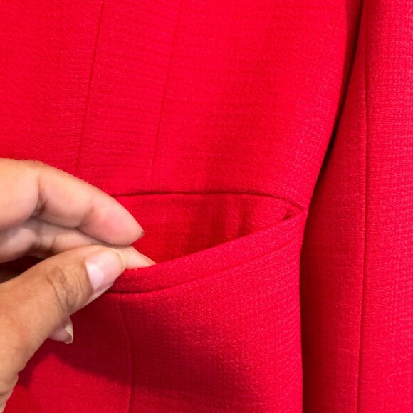 ✨Ann Taylor Size 4/ Women's Red Elegant Long sleeve Blazer Jacket✨ - Picture 5 of 8